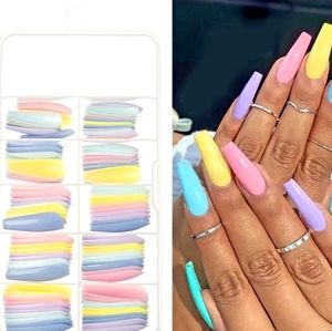 PB&J International Women False nails [NWT]